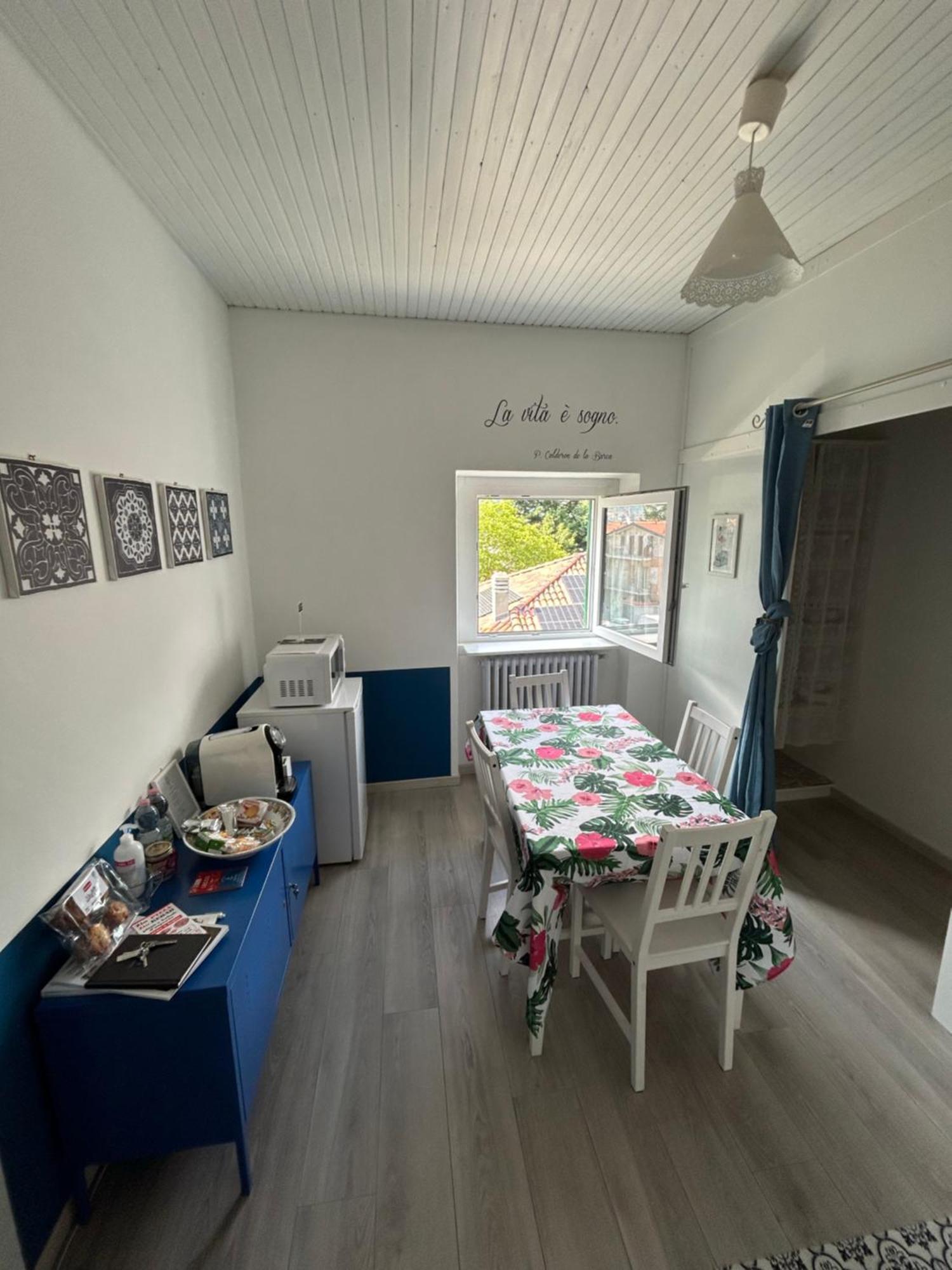 Acchiappasogni Holiday House Малграте Екстериор снимка