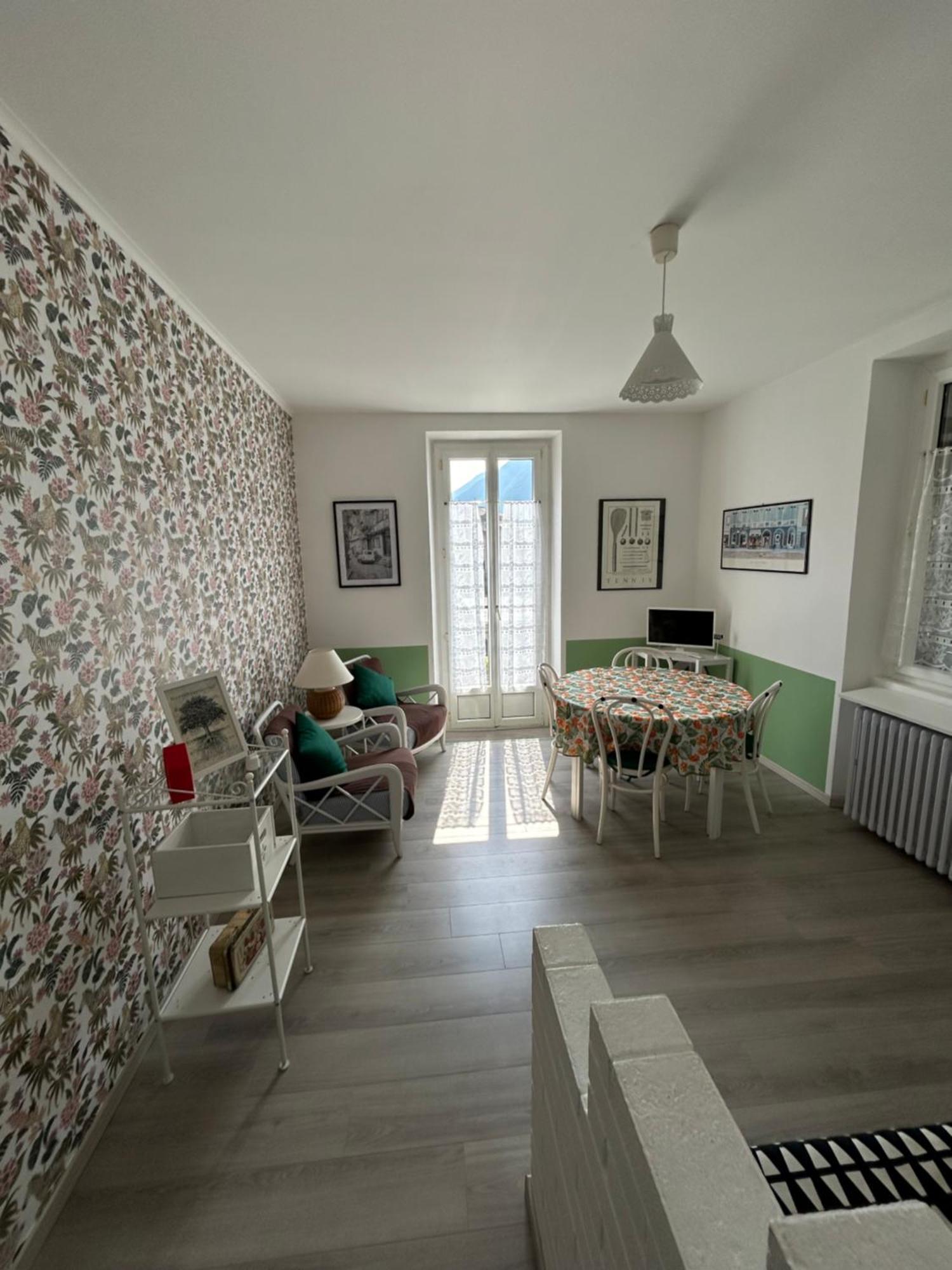 Acchiappasogni Holiday House Малграте Екстериор снимка